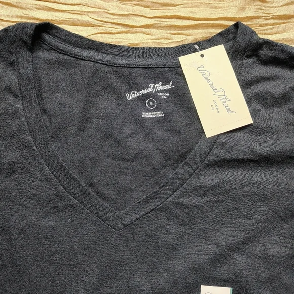 Lot 3 Basic Top Tees 2 Universal Thread White& Black 1 Soneven Golf White Sz M - Picture 6 of 15